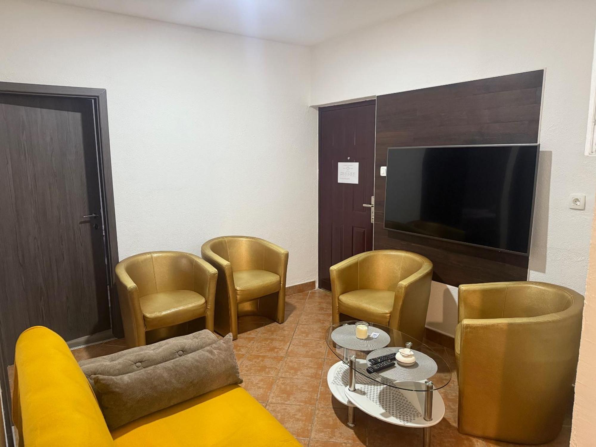Apartmani Milokanovic Фунтана Экстерьер фото